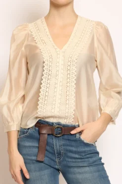 Kontatto Blusa mussola scollo v macramu00e8 crema