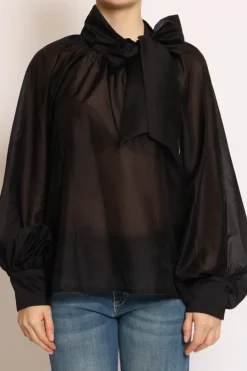 Vicolo Camicia collo fiocco