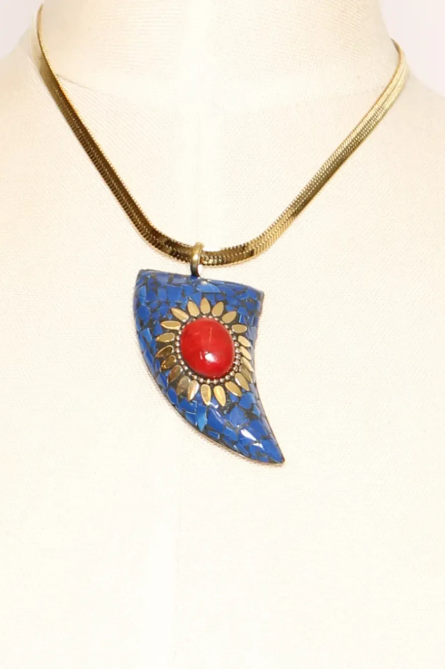 Zeroassoluto Collana chocker corno mosaico blu/rosso