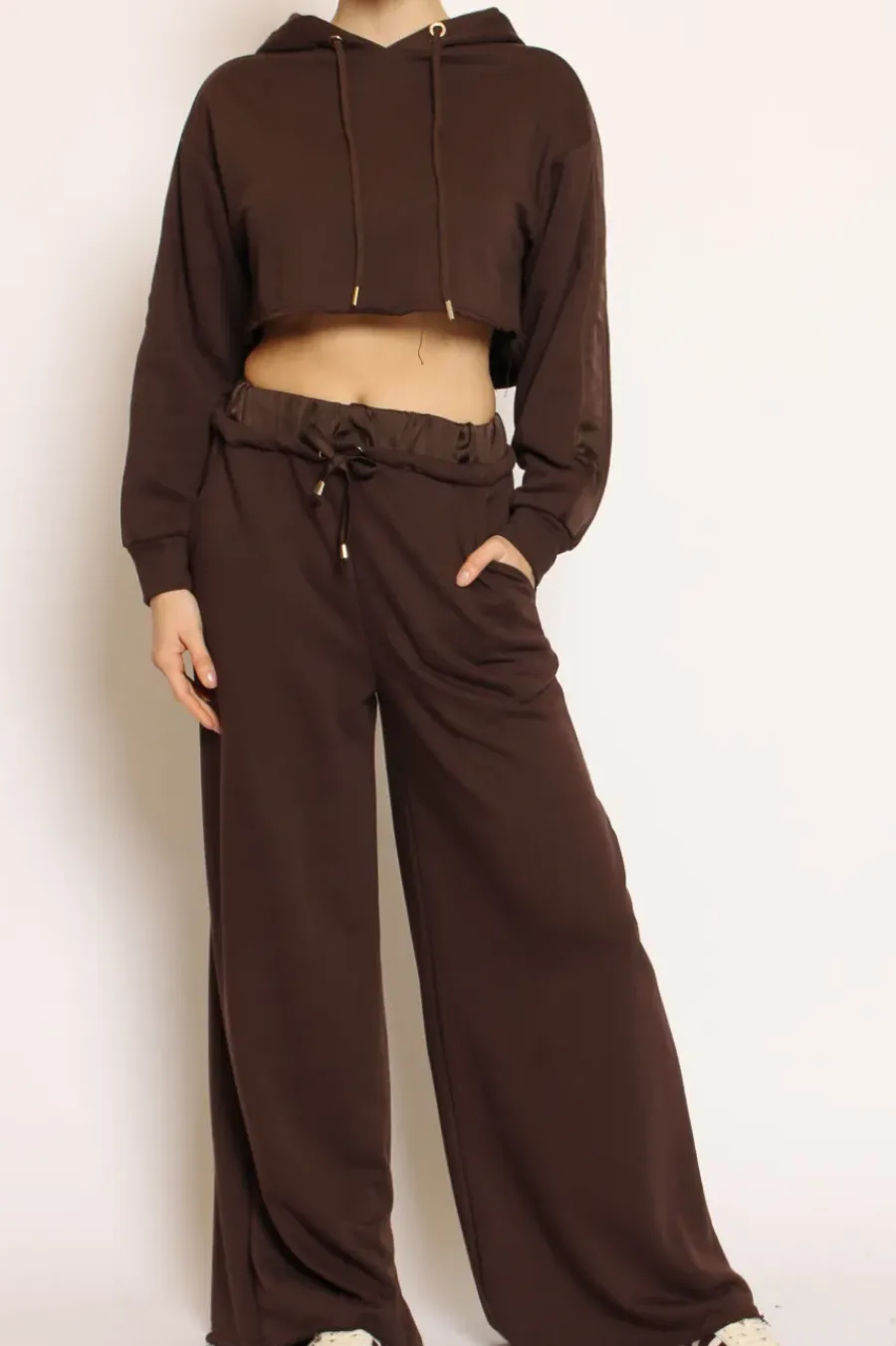 Have one Maglia crop cappuccio