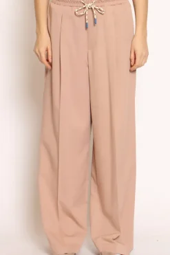 Vicolo Pantalone palazzo pinces con laccio
