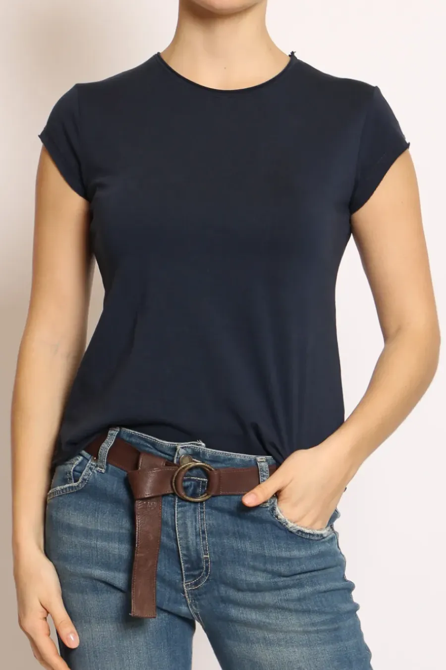 T-shirt taglio vivo mezza manica